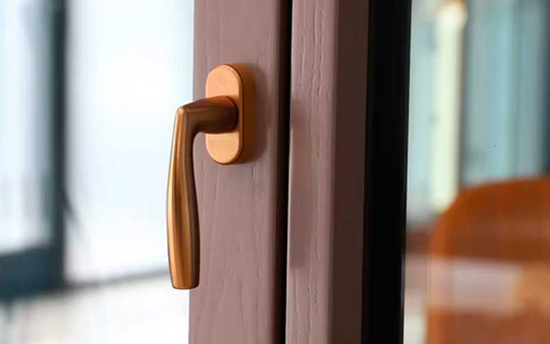 Деревянные окна для утепления балкона Деревянные окна для утепления балкона