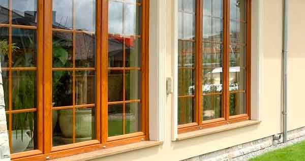 Готовые окна для коттеджа