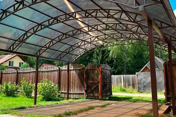 Арочный навес для автомобиля